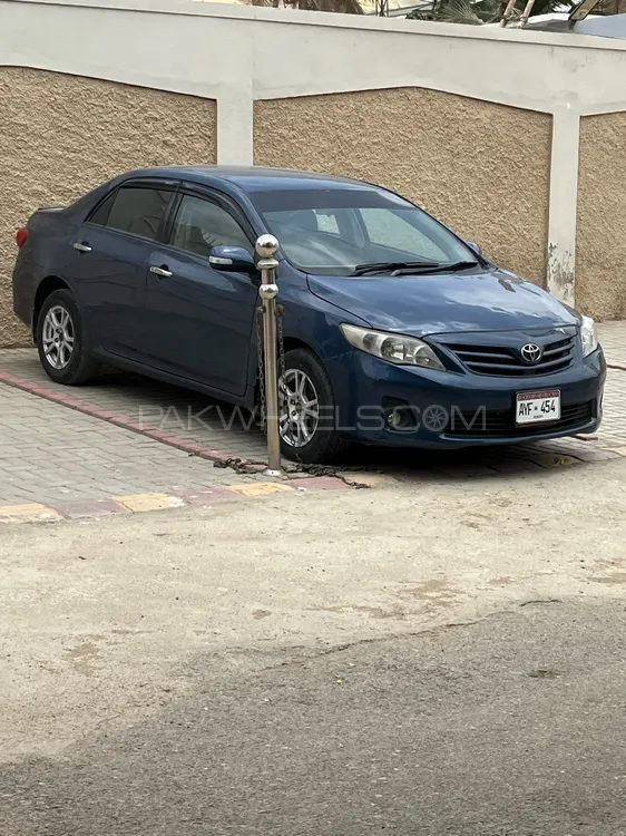 Toyota Corolla 2012 for Sale in Karachi Image-1