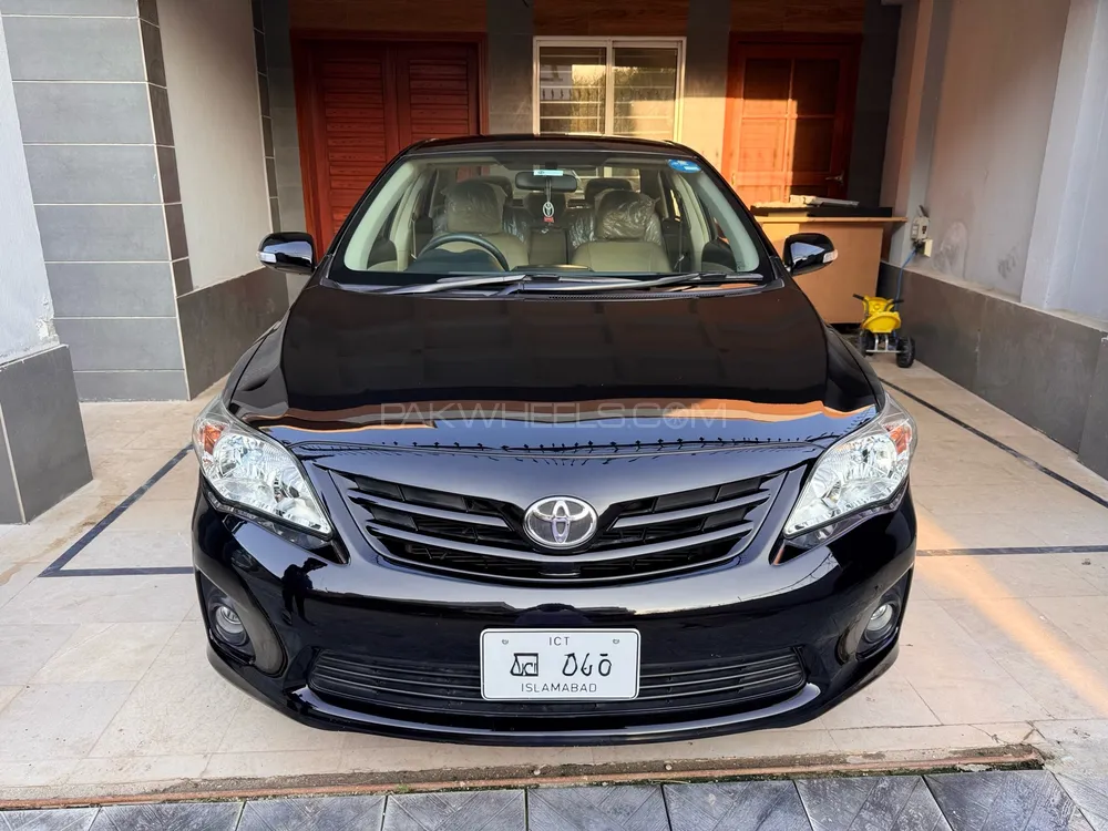 Toyota Corolla 2013 for Sale in Islamabad Image-1