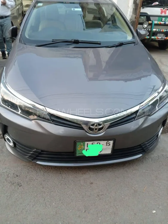 Toyota Corolla 2015 for Sale in Lahore Image-1