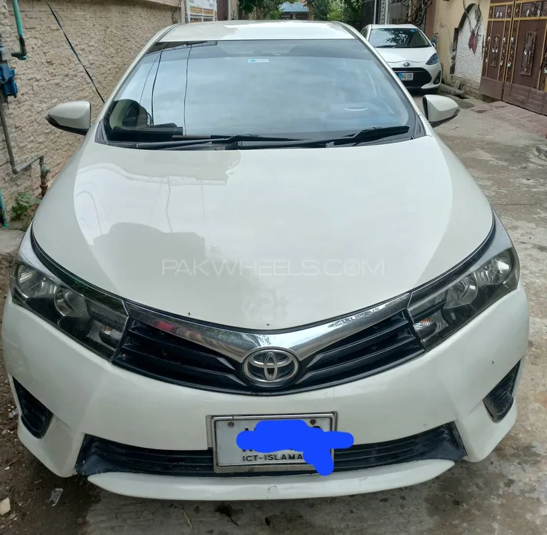 Toyota Corolla 2016 for Sale in Islamabad Image-1