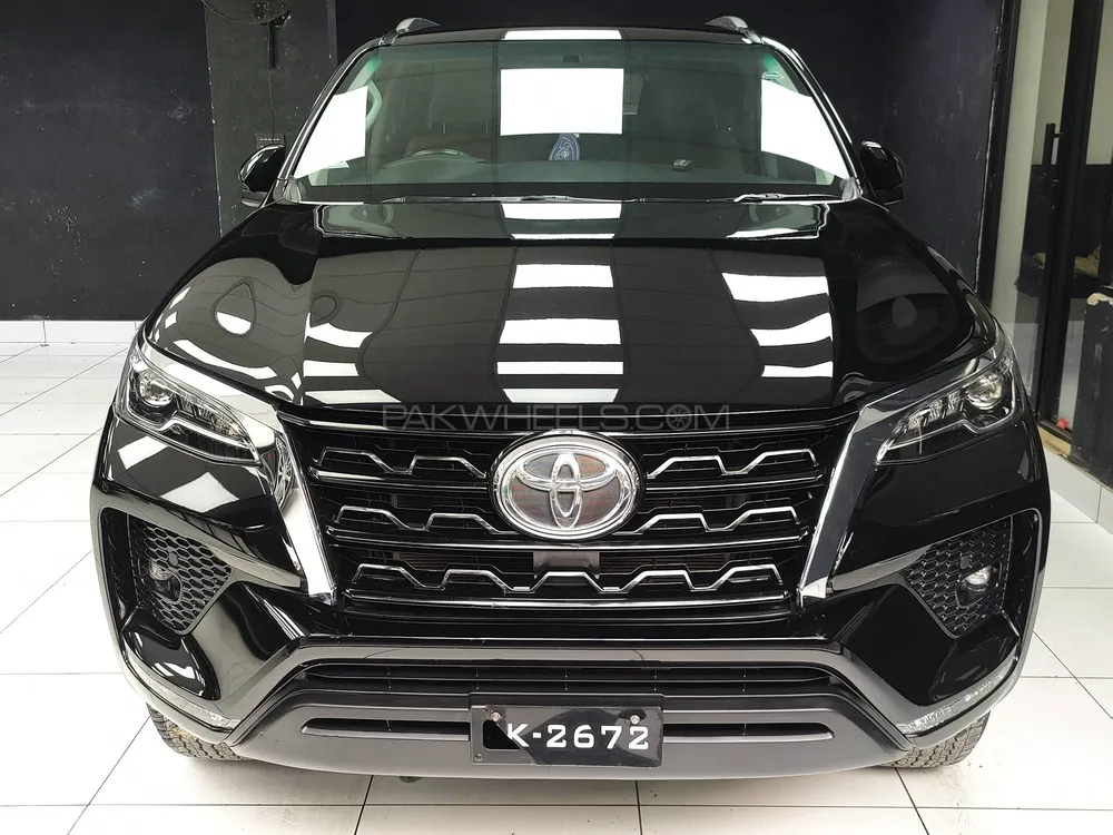 Toyota Fortuner 2022 for Sale in Karachi Image-1
