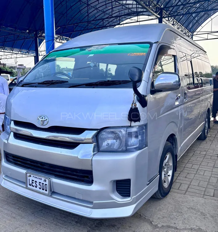 Toyota Hiace 2018 for Sale in Gujranwala Image-1