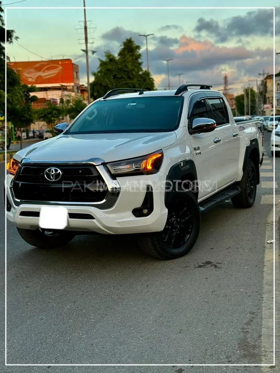 Toyota Hilux 2021 for Sale in Lahore Image-1
