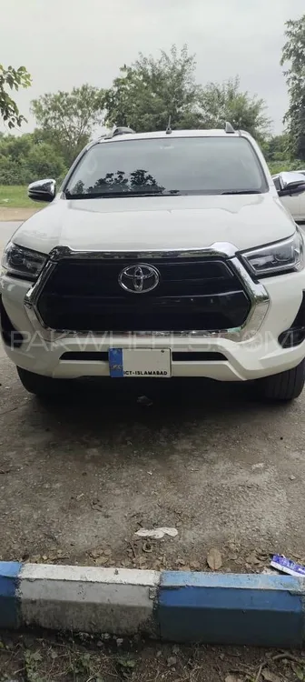 Toyota Hilux 2022 for Sale in Islamabad Image-1