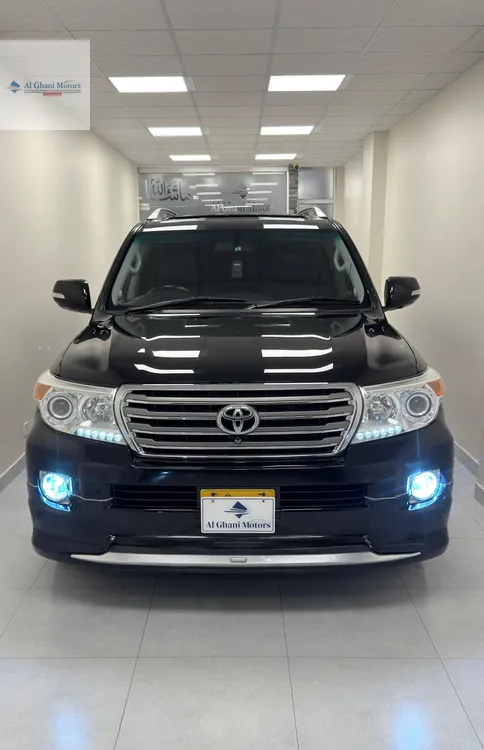 Toyota Land Cruiser 2011 for Sale in Karachi Image-1