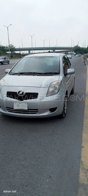Toyota Vitz 2007 for Sale in Islamabad Image-1
