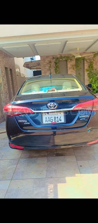 Toyota Yaris Sedan 2020 for Sale in Lahore Image-1