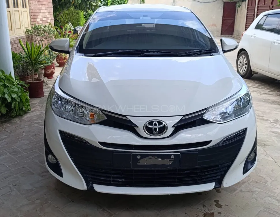Toyota Yaris Sedan 2022 for Sale in Lahore Image-1