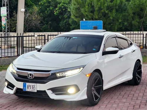 Honda Civic Oriel 1.8 i-VTEC CVT 2019
