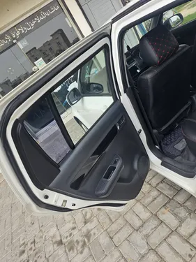 Suzuki Swift DLX Automatic 1.3 Navigation 2020