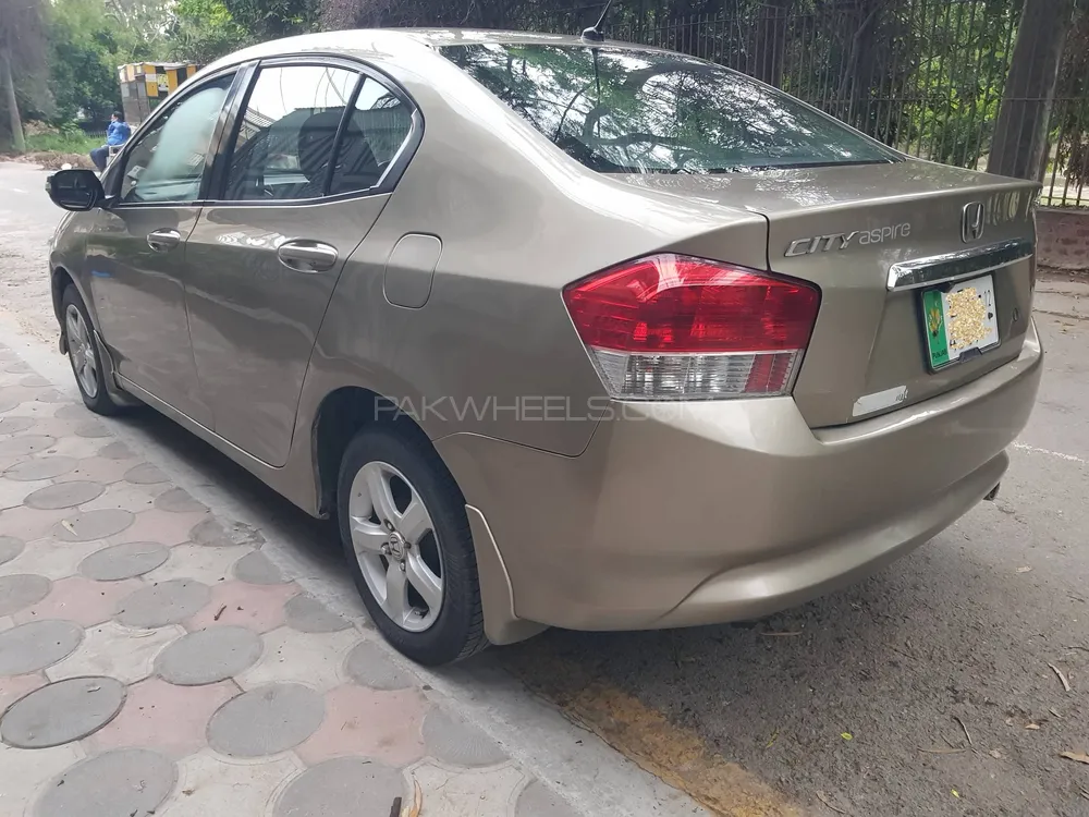 Honda City 2012 for Sale in Lahore Image-1