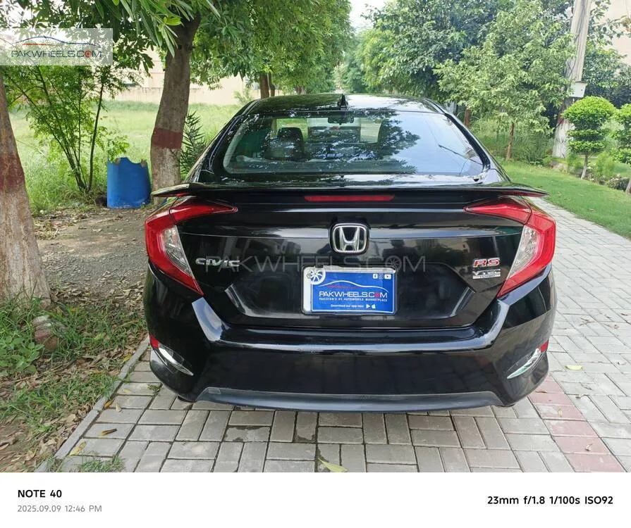 Honda Civic 2020 for Sale in Faisalabad Honda Civic 2020 for Sale in Faisalabad Image-4