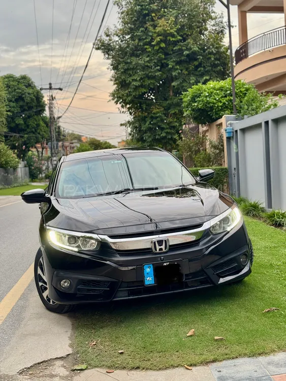 Honda Civic 2018 for Sale in Rawalpindi Image-1