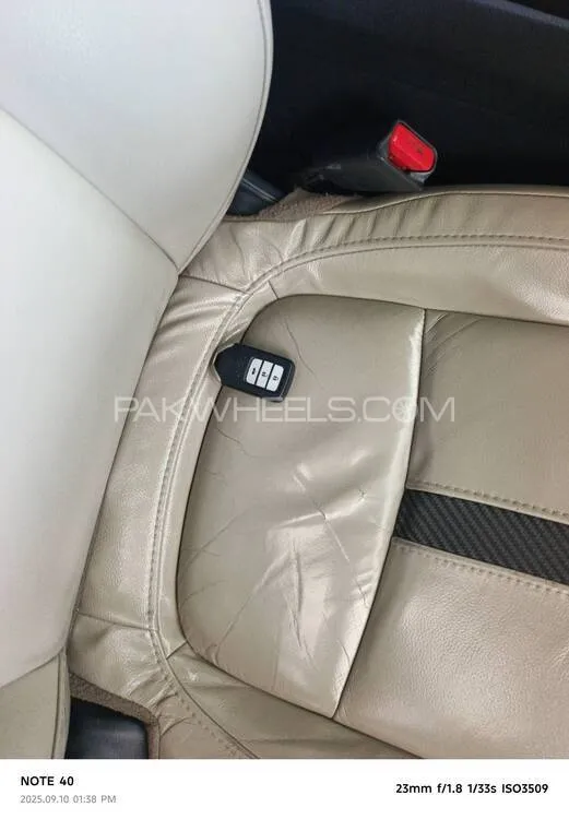 Honda Civic 2018 for Sale in Peshawar Honda Civic 2018 for Sale in Peshawar Image-12