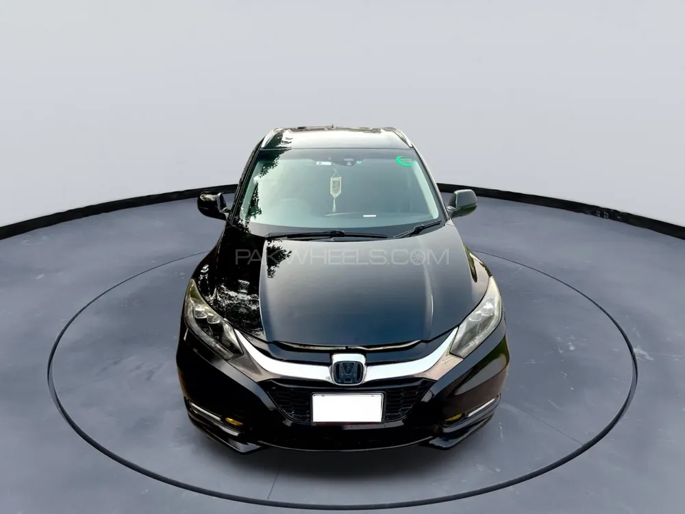 Honda Vezel 2014 for Sale in Mandi bahauddin Image-1