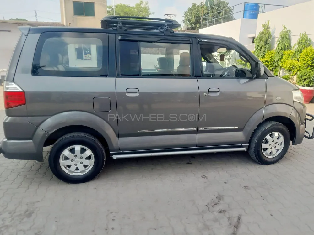 Suzuki APV 2017 for Sale in Gujranwala Image-1