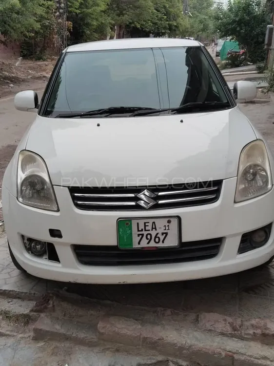 Suzuki Swift 2011 for Sale in Lahore Image-1