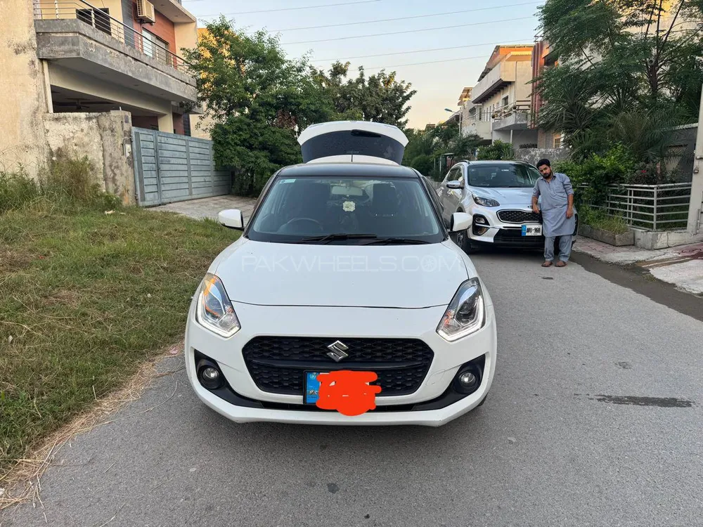 Suzuki Swift 2023 for Sale in Islamabad Image-1