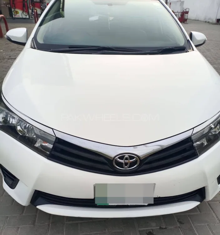 Toyota Corolla 2015 for Sale in Gujranwala Image-1