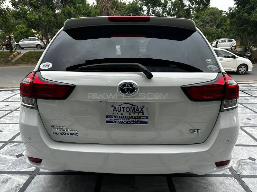 Toyota Corolla Fielder 2015 for Sale in Lahore Toyota Corolla Fielder 2015 for Sale in Lahore Image-4