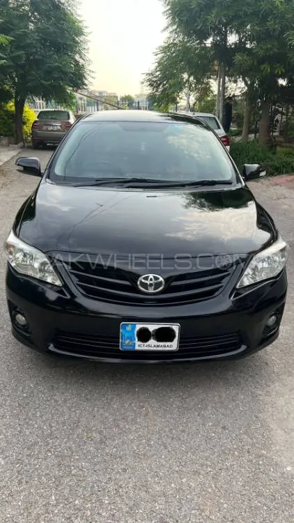 Toyota Corolla 2013 for Sale in Islamabad Image-1