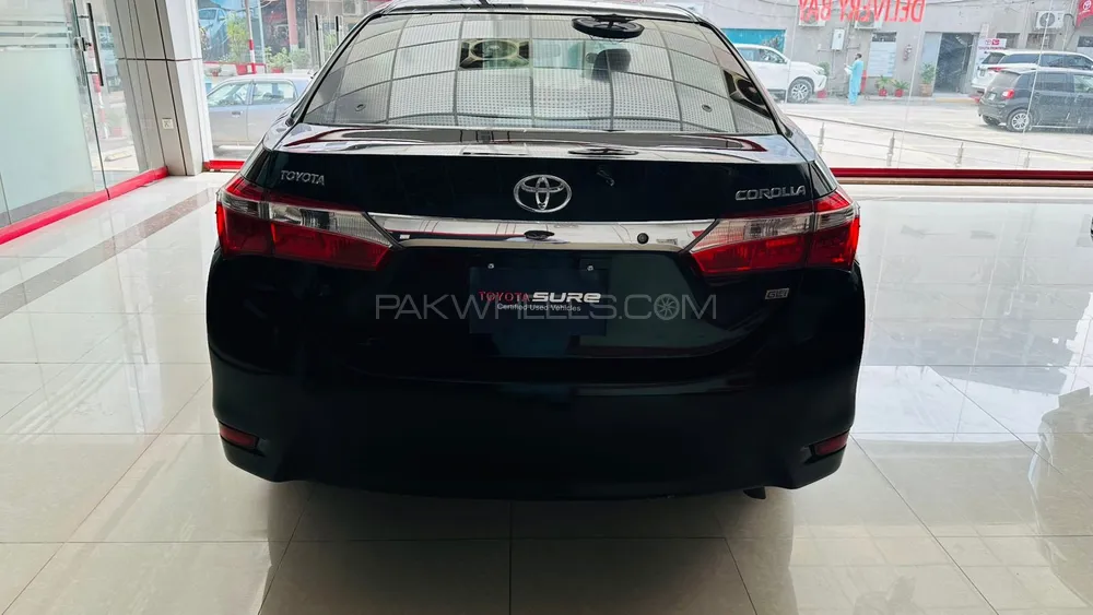 Toyota Corolla 2014 for Sale in Peshawar Image-1