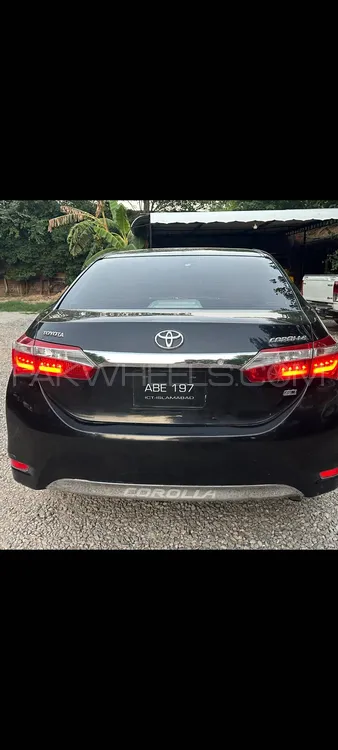 Toyota Corolla 2016 for Sale in Peshawar Image-1