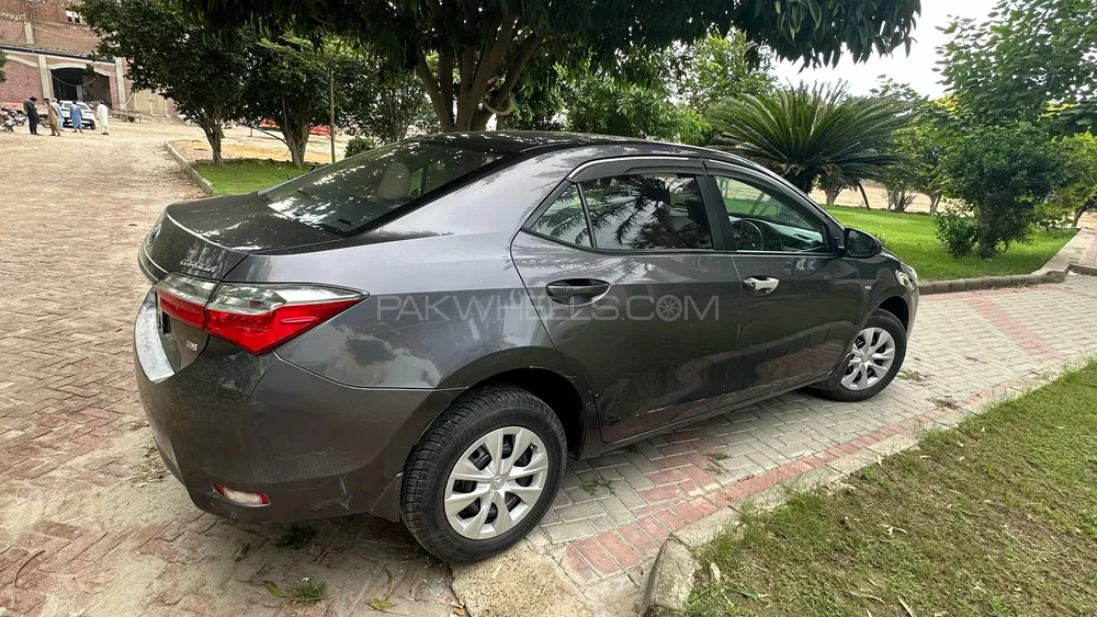 Toyota Corolla 2018 for Sale in Chunian Image-1