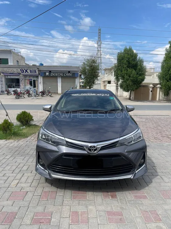 Toyota Corolla 2017 for Sale in Multan Image-1
