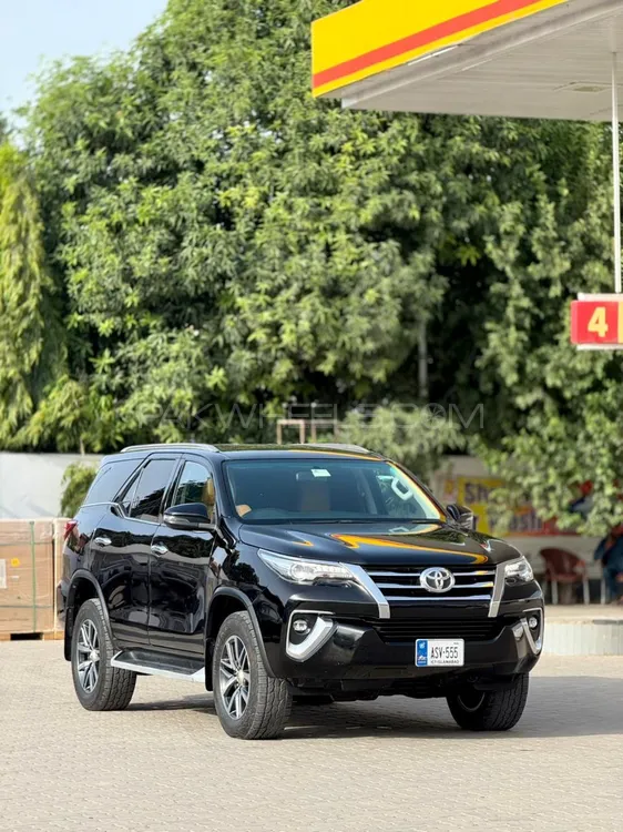 Toyota Fortuner 2020 for Sale in Jhang Image-1