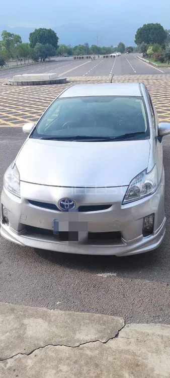 Toyota Prius 2011 for Sale in Islamabad Image-1