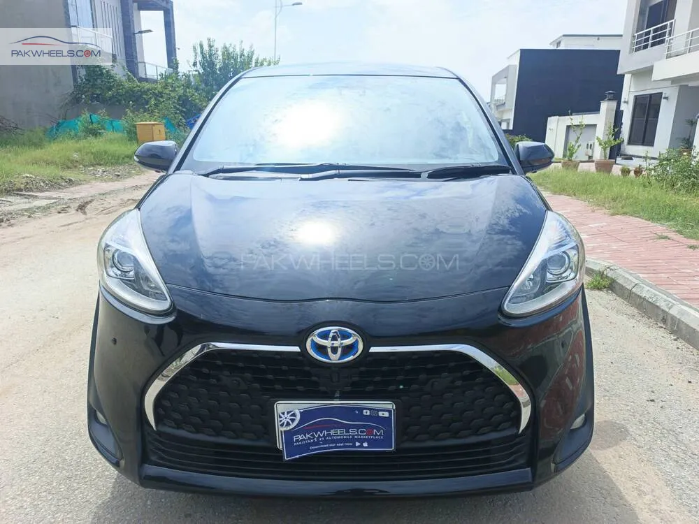 Toyota Sienta 2020 for Sale in Rawalpindi Image-1