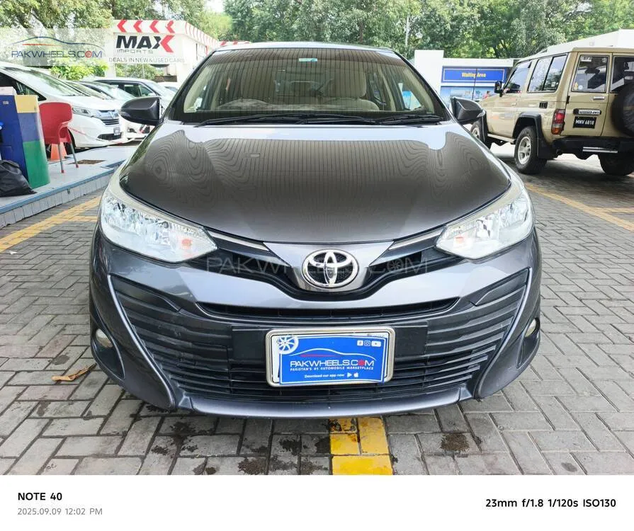 Toyota Yaris Sedan 2020 for Sale in Lahore Image-1