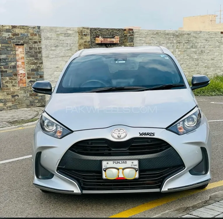 Toyota Yaris Hatchback 2020 for Sale in Faisalabad Image-1
