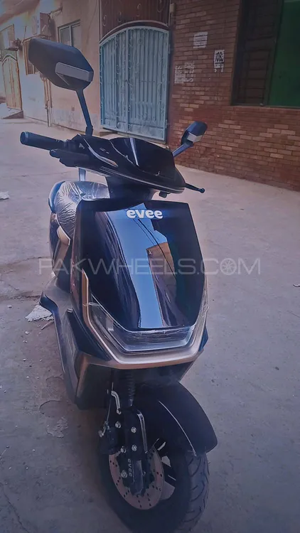 Evee Gen-Z 2024 for Sale Image-1