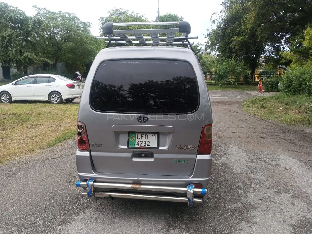 FAW X-PV 2018 for Sale in Islamabad Image-1