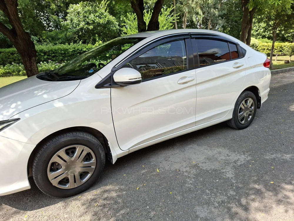 Honda City 2021 for Sale in Lahore Image-1