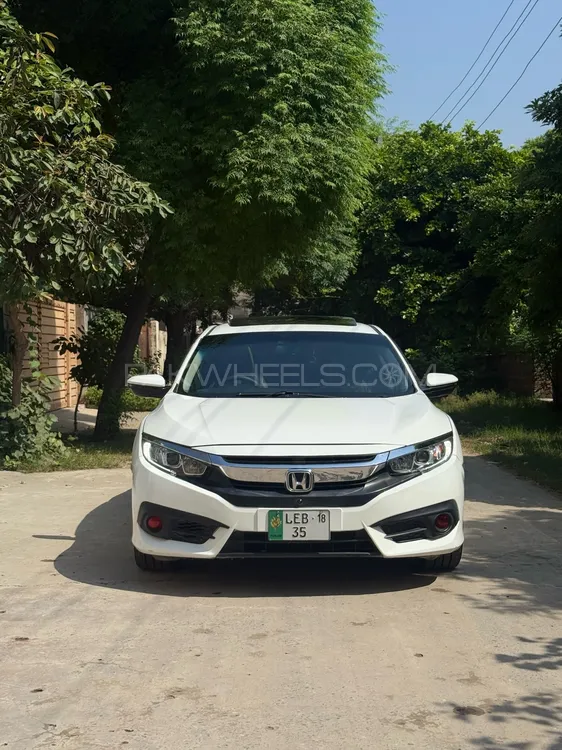 Honda Civic 2018 for Sale in Lahore Image-1