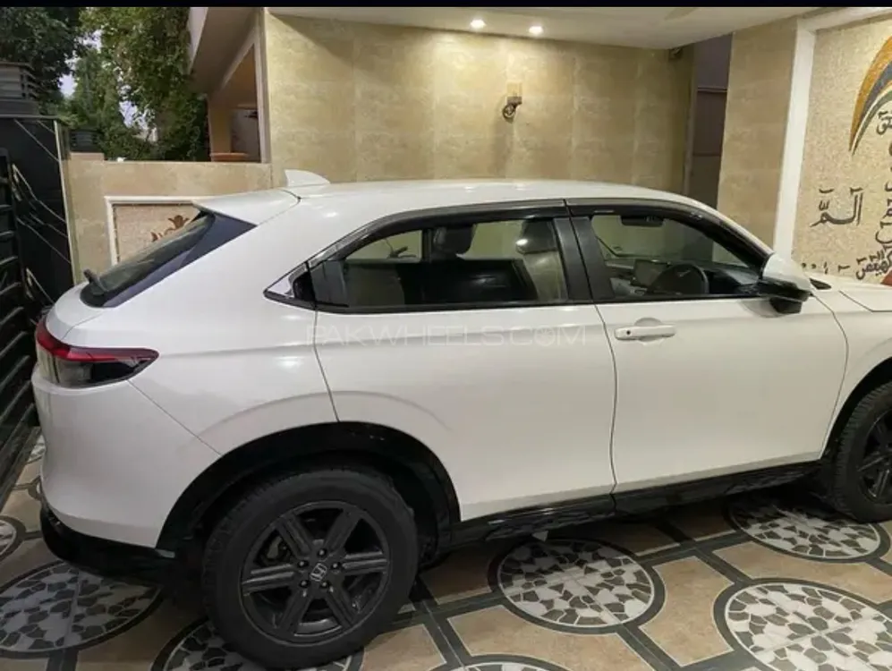 Honda HR-V 2024 for Sale in Lahore Image-1