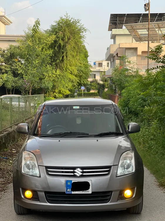 Suzuki Swift 2013 for Sale in Islamabad Image-1