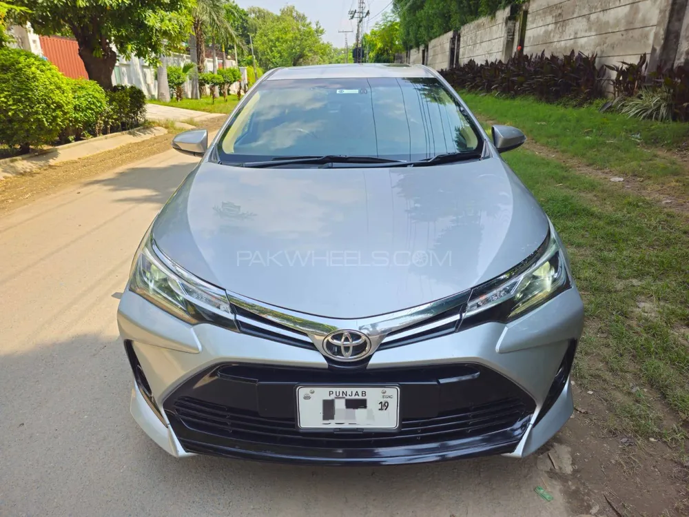 Toyota Corolla 2018 for Sale in Lahore Image-1