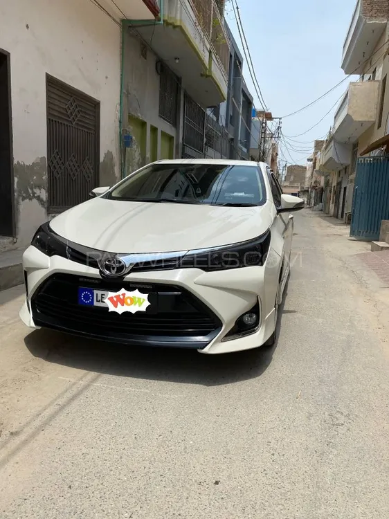 Toyota Corolla 2017 for Sale in Burewala Image-1