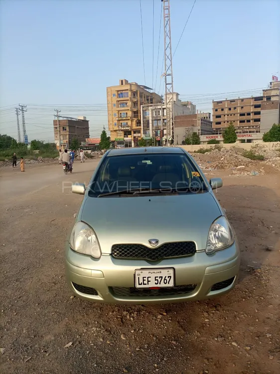 Toyota Vitz 2002 for Sale in Peshawar Image-1
