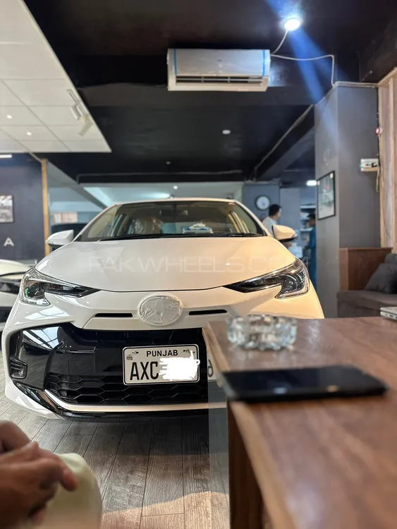 Toyota Yaris Sedan 2025 for Sale in Bahawalpur Image-1