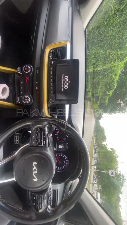 KIA Stonic 2022 for Sale in Islamabad Image-1