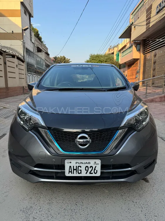 Nissan Note 2018 for Sale in Gujranwala Image-1