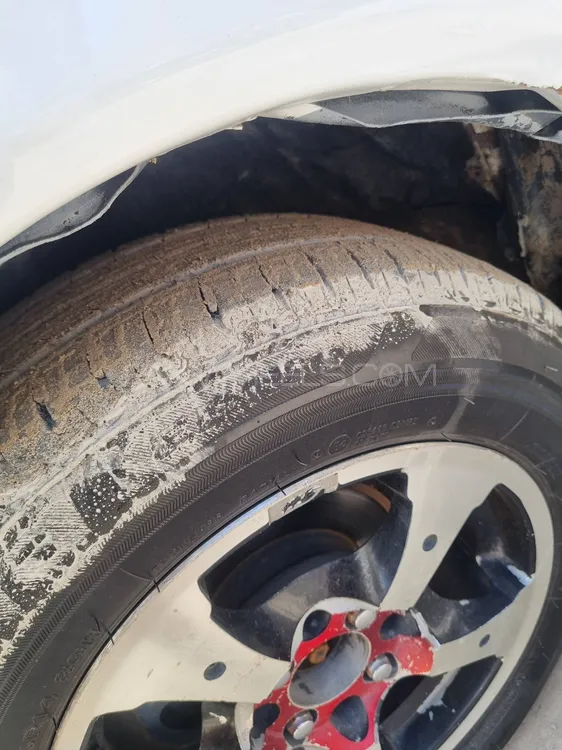 Suzuki Baleno 2004 for Sale in Lahore Image-1
