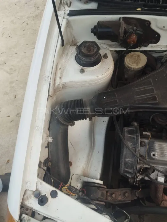 Suzuki Cultus 2004 for Sale in Peshawar Image-1