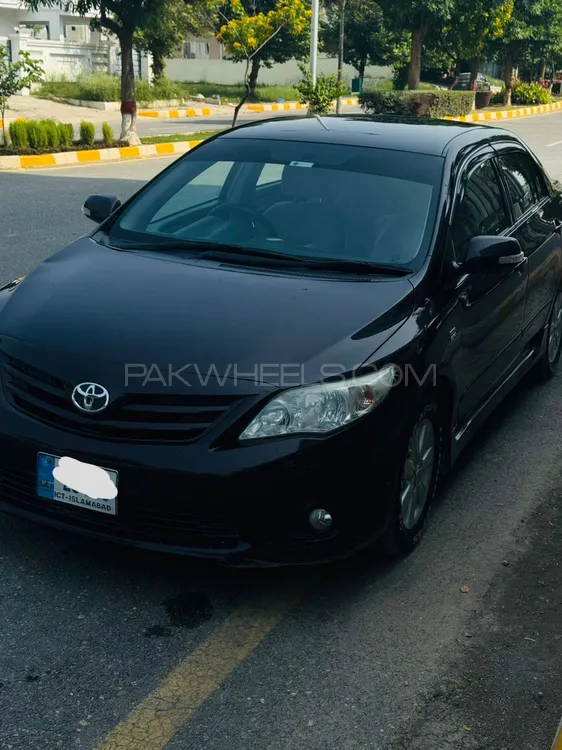 Toyota Corolla 2013 for Sale in Islamabad Image-1