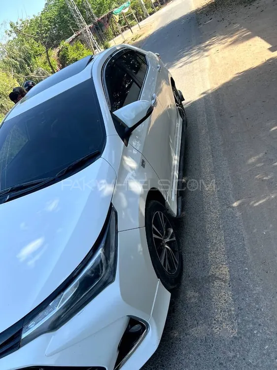 Toyota Corolla 2020 for Sale in Sargodha Image-1